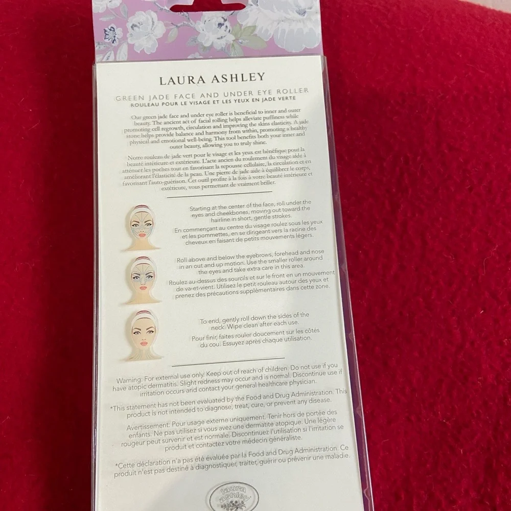 Laura Ashley green jade‎ eyes and face roller